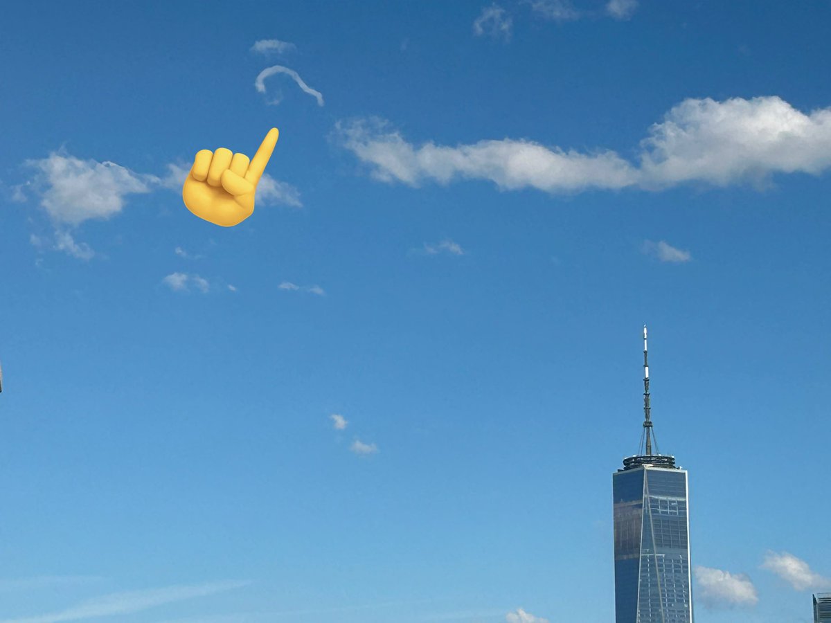 I caught this horseshoe vortex cloud over Lower Manhattan today. Rare to see! @foxweather