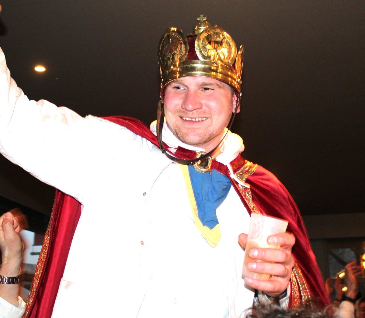 Joppe Vranken (Lustige Gans Ekeren) is de 75ste keizer in de geschiedenis van de Polderbond. Voor een verslag kunt u terecht op bloggen.be/ganzenrijden #ganzenrijden #keizerschap #lustigegans