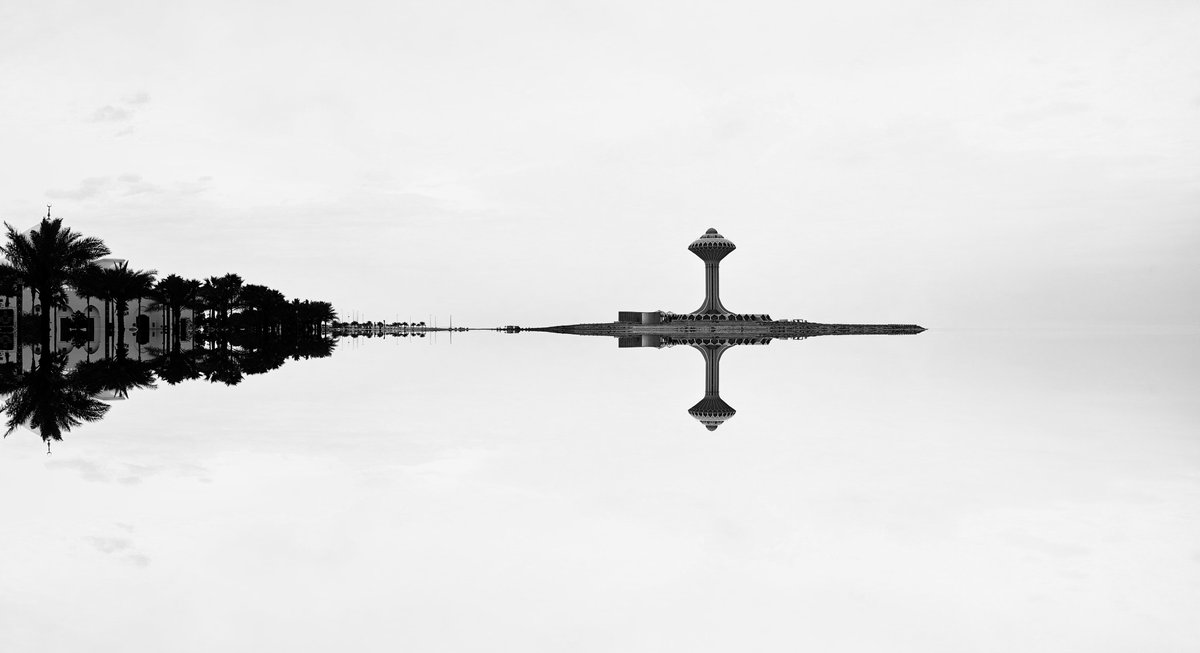 #alkhobar #KSA #REFLECTION #bnw #bnwphotography #architecture #tower #watertower #dammam