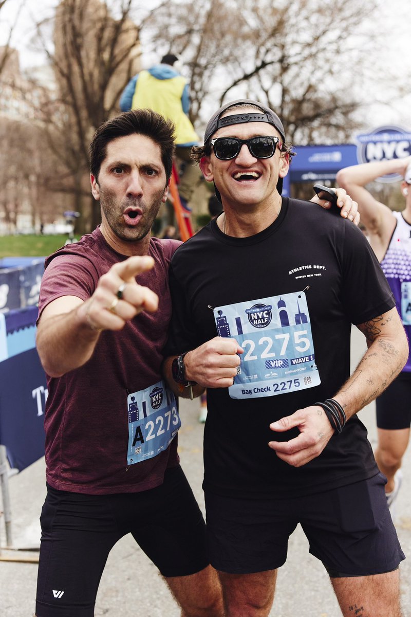 Casey's tweet photo. super fun time at the @nyrr NYC Half Marathon https://t.co/fHlFcCks4d