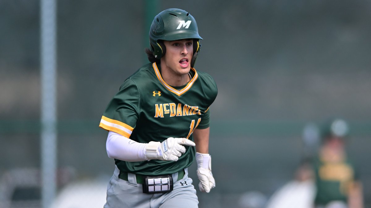 mcdanielsports's tweet photo. Hobart scored three runs in the top of the ninth to rally for a 7-5 victory over @McDaniel_BASE Sunday in the finale of a three-game series at Preston Field.

RECAP: https://t.co/4vn6AYNdoM

#GetOnTheHill #d3baseball https://t.co/FXDOXr2Y5D