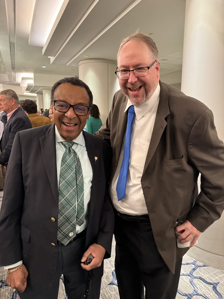 billmoher tweet media