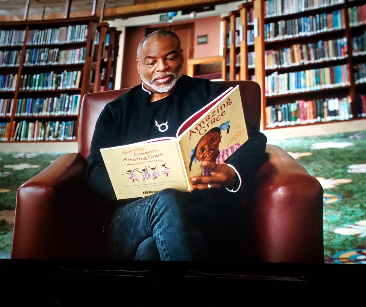 SkeeboApe's tweet image. #ButterflyintheSky
#ReadingRainbow
#AMC
This was so good! 
Growing up I watched this, but my wife lived it. She cried when Levar Burton hit the screen. 🥲
Levar is a Legend! 
The Theatre was full and everyone was touched by what they saw. 
If you get a chance g1o check it out.