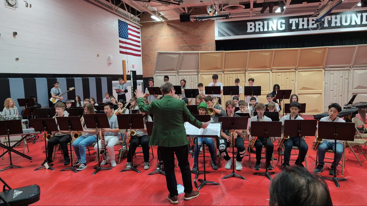 A few pictures from the band portion of @LakotaDistrict @HopewellPride's 50th celebration! HJS band director, Mr. Kevin Engel welcomed back HJS band director of 32 years, Ms. Julie Fuque to conduct current and alumni HJS band students 🩶🎶🎇🎺