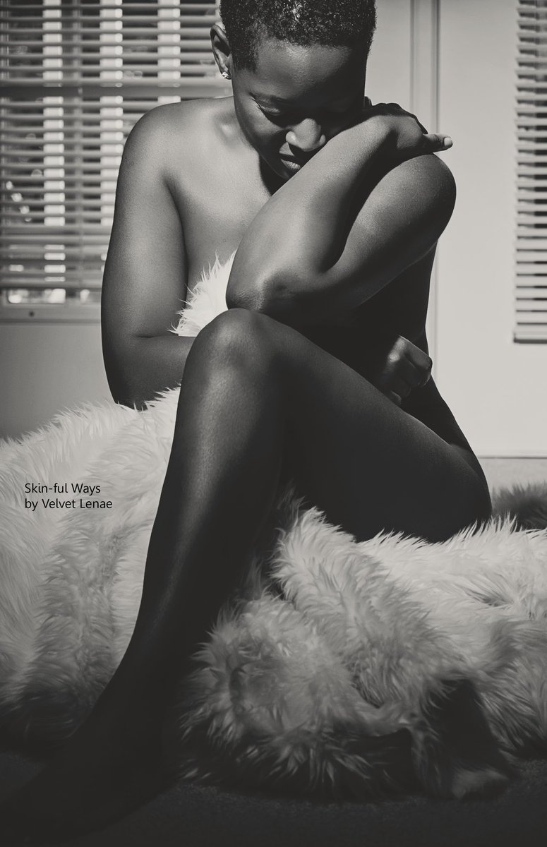 scriptteasedmv's tweet image. I salute my Black Queens who are confident and empowered. As you explore the depths of your sexual desires, take a moment to communicate your pleasures with our Black Kings. 👸🏽🤎🫅🏽

Let your words tease his mind. 🤤 #ScriptTeaseDMV