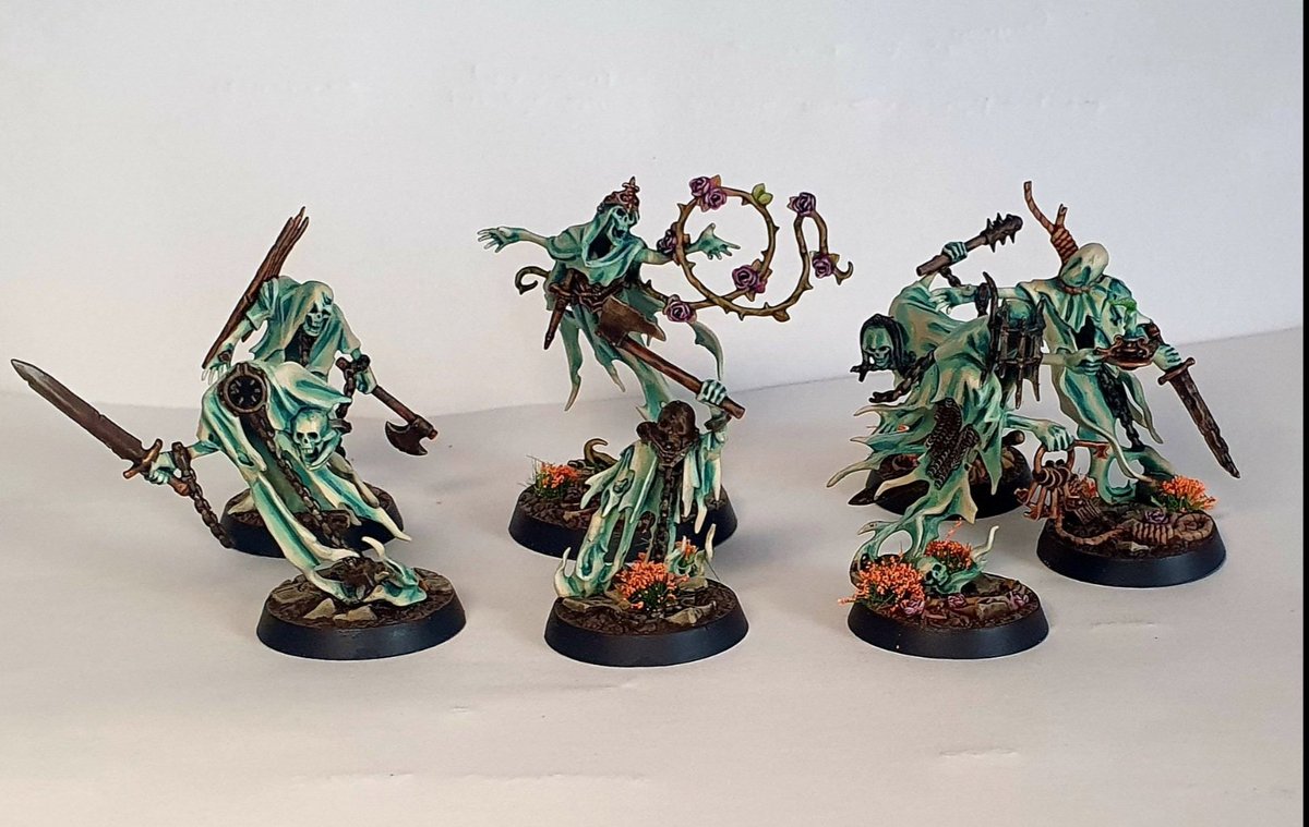 Ben__halford's tweet photo. Chainghasts
Briar Queen and thorns
Lord Executioner x2
Dreadblade Harrow x2
Kurdoss Valetian 
Lady Olynder
16 Myrmourn Banshees
Reikenor the Grimhailer https://t.co/v9GhkqTCzz