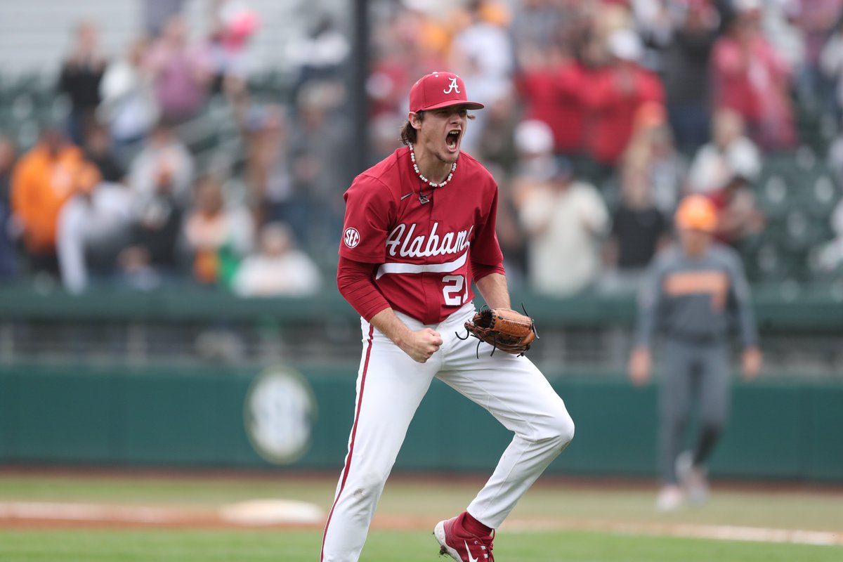 AlabamaBSB's tweet photo. ...and Tennessee, too

https://t.co/qSkgHrhNMT

#RollTide https://t.co/ibg2VtcOKY