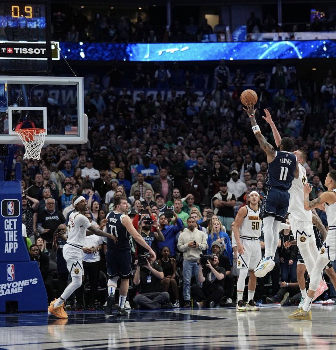lynziekate's tweet photo. Poetry in motion https://t.co/VfjJg9quwf