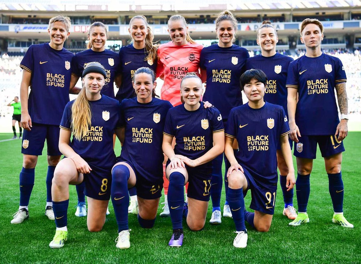 reignfc's tweet photo. The Queen is officially back 👑 https://t.co/LAkj2RUOxE