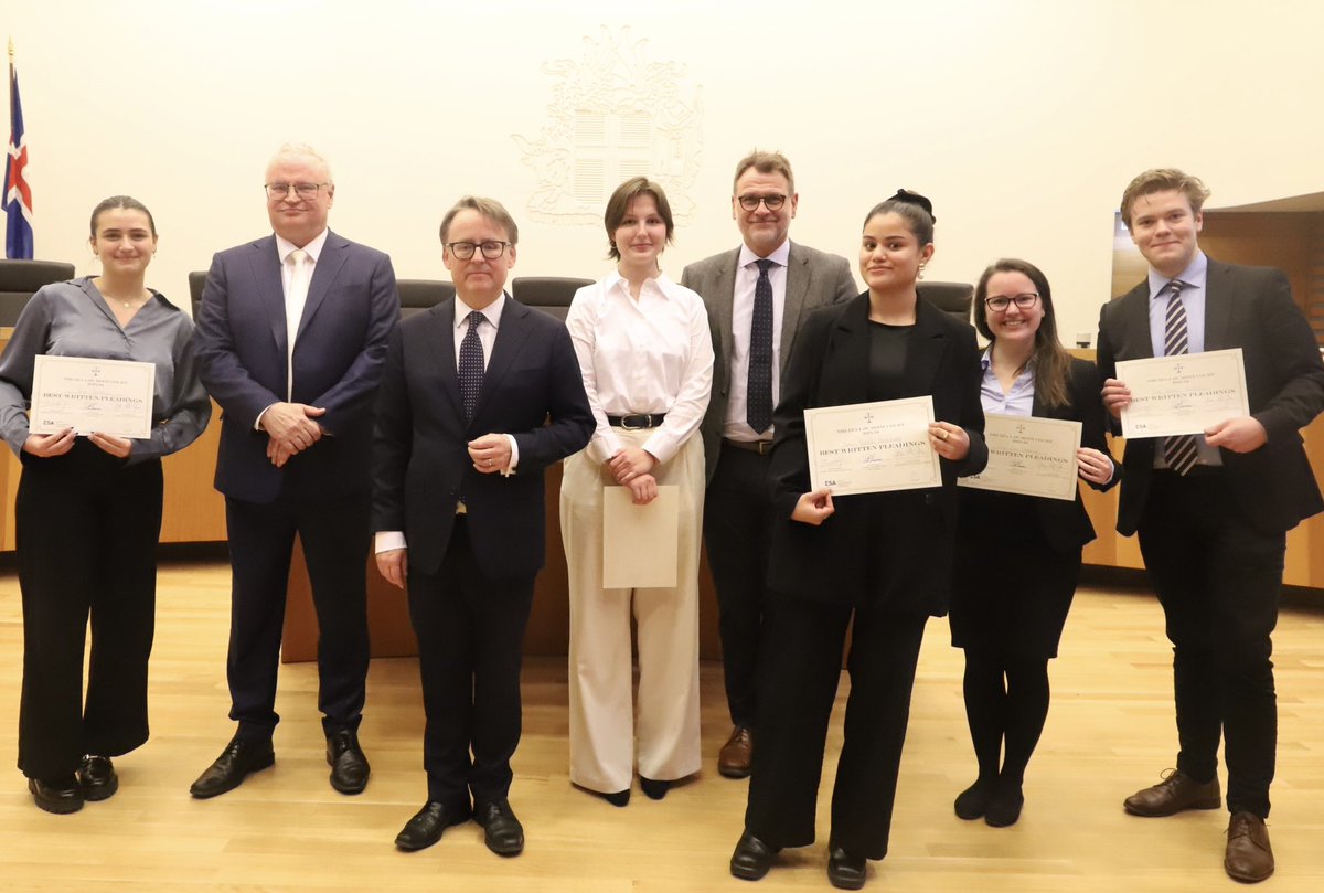 🎉Congratulations to Reykjavík University, winners of the #EEALawMootCourt, and Pétur Magnús Pétursson, winner of the best speaker prize 🏆 
Well done to all participants and 👏thank you 👏 to the Icelandic Supreme Court and District Court for hosting the competition!