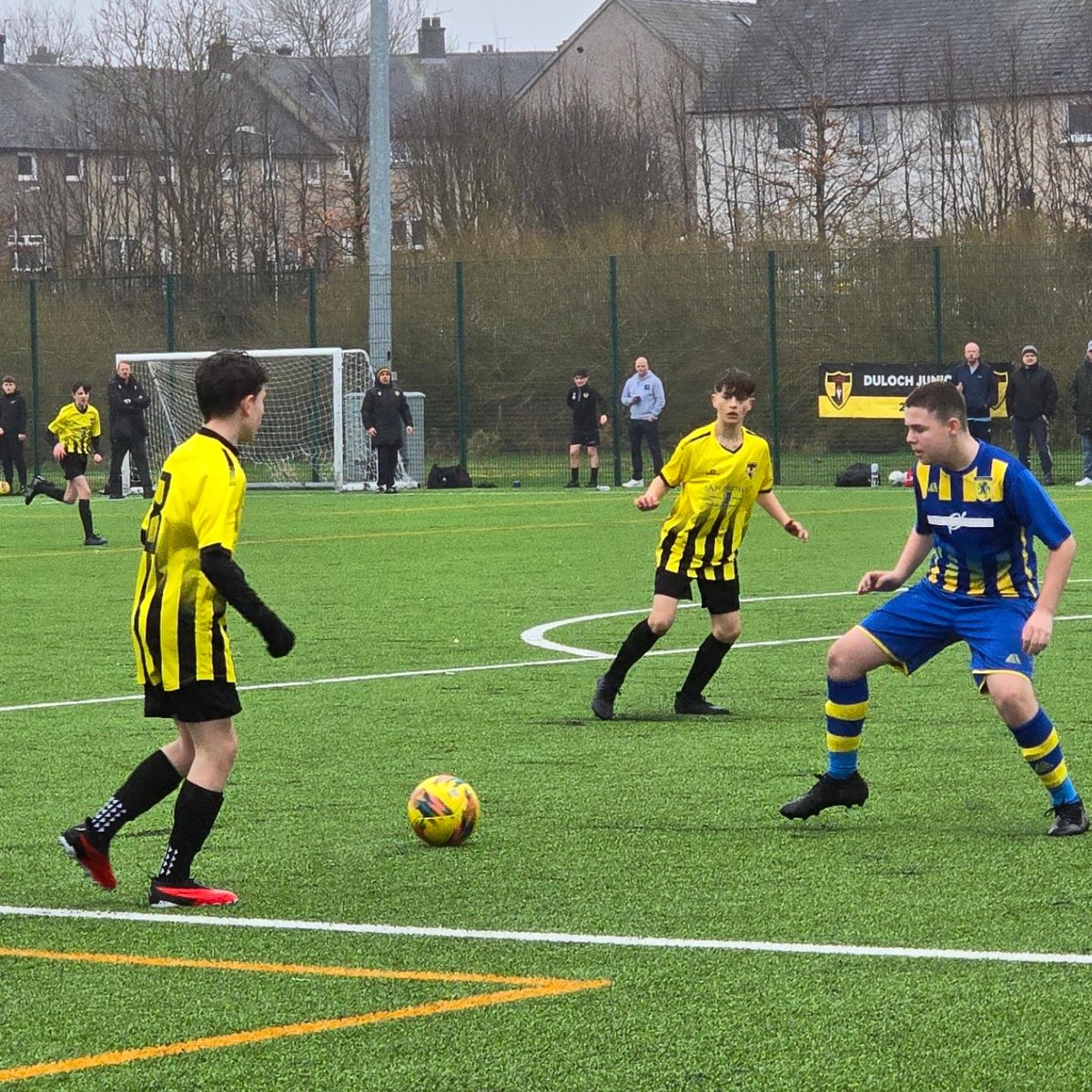 Terry O'Neill tweet media