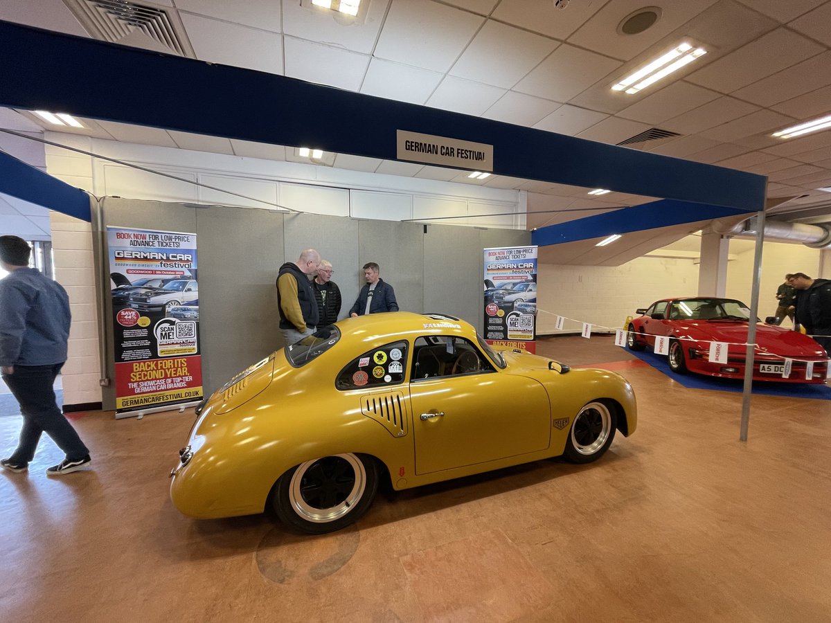 Phil Weeden tweet media