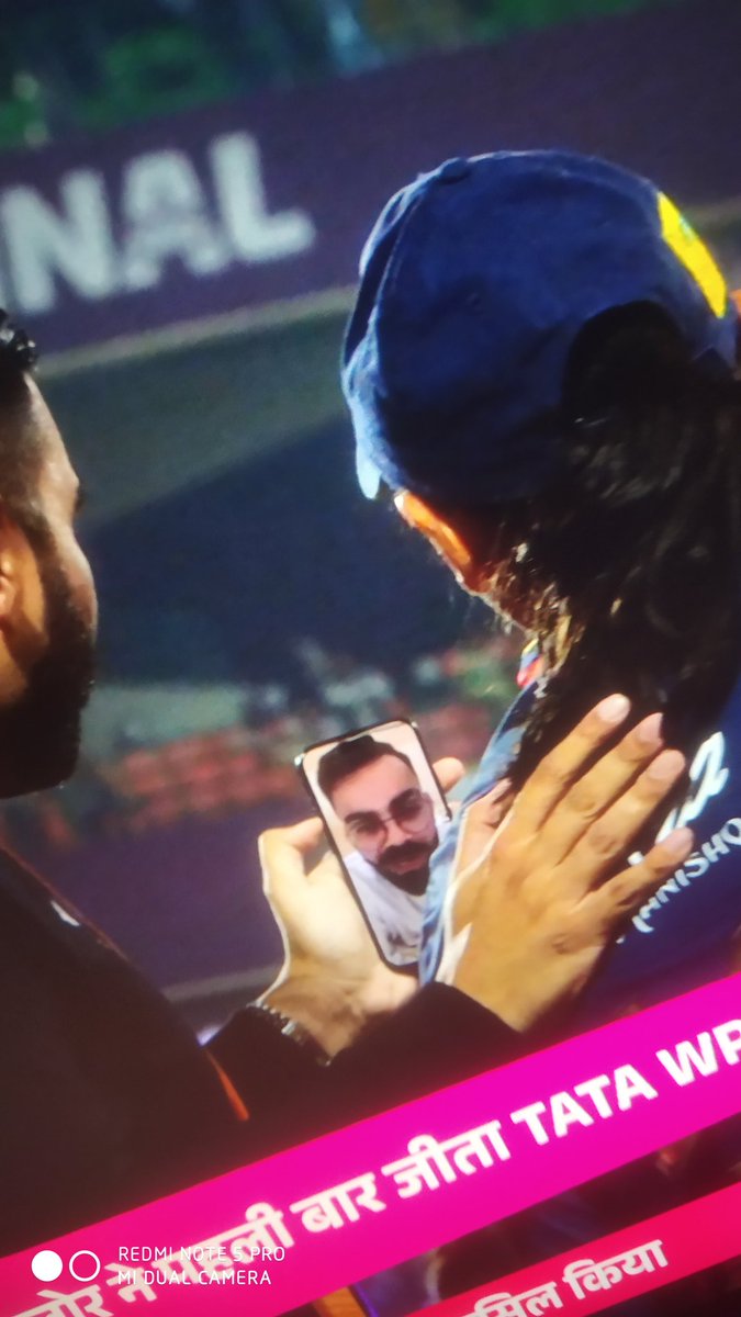MedicoSameer1's tweet photo. Beautiful moment❤️ #congratulation🎉🥳 @RCBTweets @mandhana_smriti @imVkohli https://t.co/qLHEnAufnu