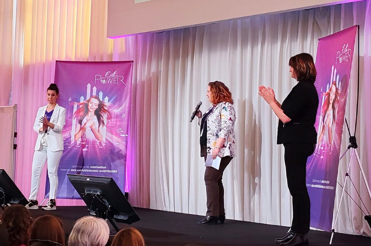 NadegeDK's tweet photo. Merci aux "Ninjas" 🥷 d'Estheticiennes Performantes pour leur invitation à présenter la CNAIB-SPA sur leur événement "Esthepower 2024".
#goodvibes et #positiveattitude au RDV en ce dimanche ! https://t.co/9gnlYR8sSs