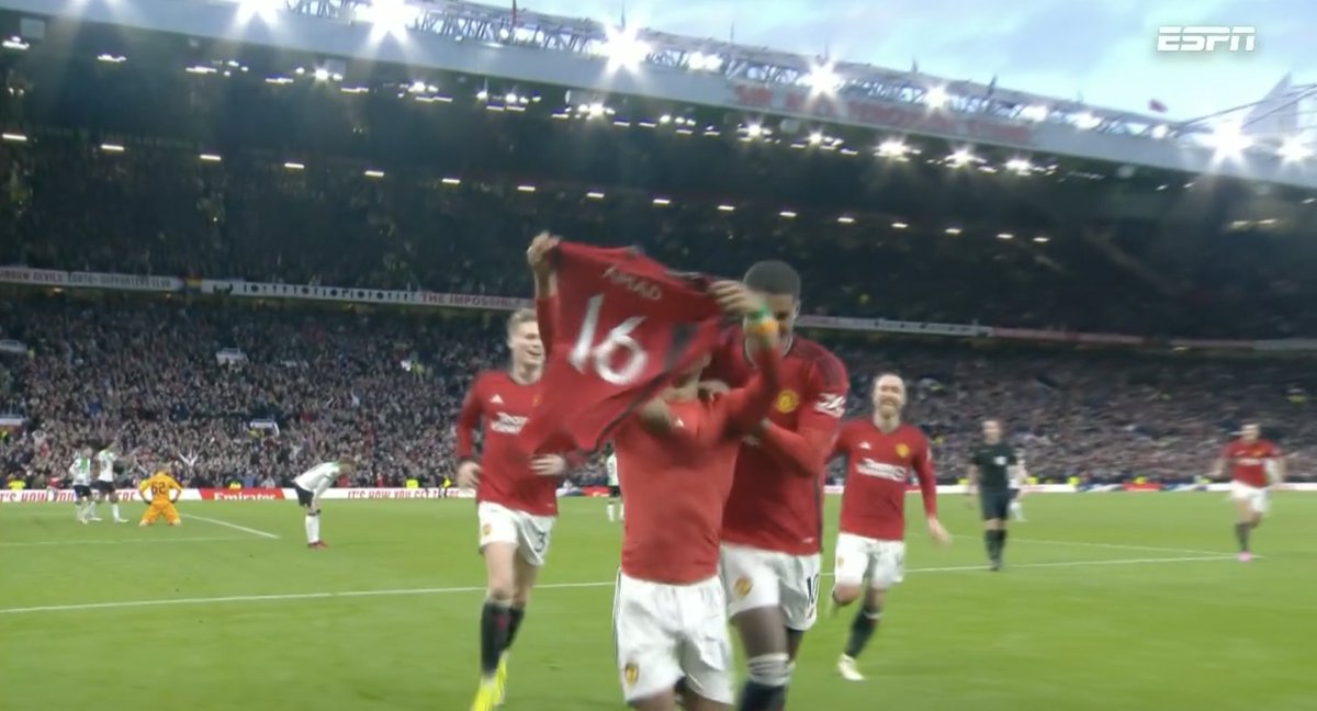 ¡¡¡LO GANÓ EL MANCHESTER UNITED!!! 🔴

HEROÍCO. MÍSTICO. INEXPLICABLE.

¡¡¡ESTE ES NUESTRO CLUB!!! ❤️