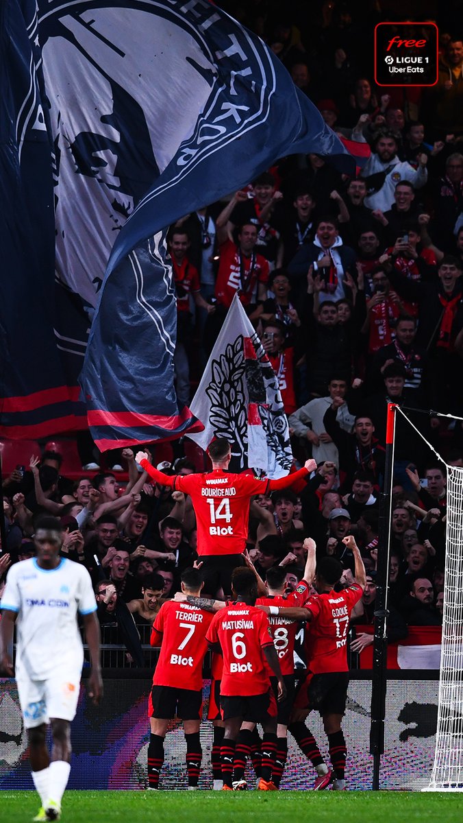 📸 'Bourig guidant le peuple' 

Supporters du Stade Rennais, on a un nouveau fond d'écran pour vous 🔴⚫️

#SRFCOM