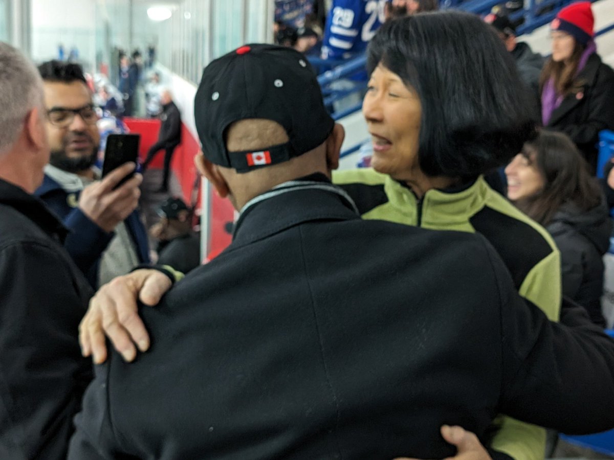 FaisalAHassan's tweet photo. A fun hockey game for a good cause - in support of people who suffer from Multiple Sclerosis and their families.ย Proud to support the fight against MS.ย Special thanks to @ATUlocal113 @MayorOliviaChow and @MapleLeafs alumni who put on a great game and event for the community last night #MultipleSclerosis #msawareness #HRBC #YSW