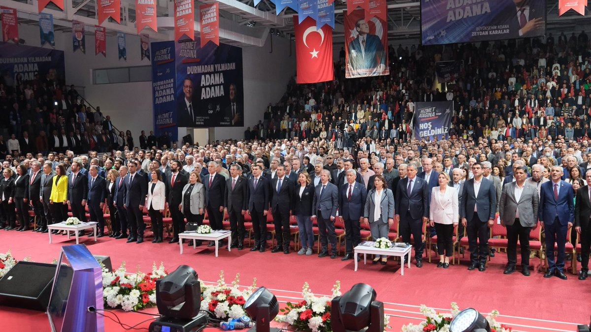 Zeydan Karalar (@zeydankaralar01) on Twitter photo Borç batağından hizmet atağına geçtik, şimdi fişek gibi 5 yıla hazırız.
Genel Başkanımız Sn. <a href="/eczozgurozel/">Özgür Özel</a>'in katılımıyla önümüzdeki dönemde hayata geçireceğimiz projeleri içeren Yeni Dönem Projeleri Tanıtım Toplantısı'nı gerçekleştirdik.
5 yıl boyunca durmadan, yılmadan, Borç batağından hizmet atağına geçtik, şimdi fişek gibi 5 yıla hazırız.
Genel Başkanımız Sn. <a href="/eczozgurozel/">Özgür Özel</a>'in katılımıyla önümüzdeki dönemde hayata geçireceğimiz projeleri içeren Yeni Dönem Projeleri Tanıtım Toplantısı'nı gerçekleştirdik.
5 yıl boyunca durmadan, yılmadan,