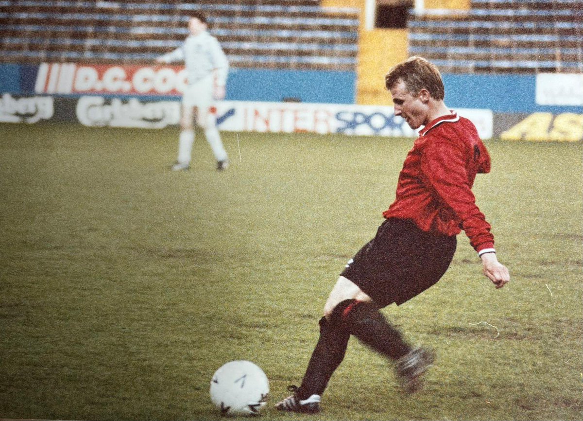 sheffieldfc's tweet photo. We are devastated to report the passing of our former captain, Gregg Mitchell, who was also an amazing and proud father to current player Harry Mitchell. 

A minute’s applause will take place before the home fixture on Saturday 13th April, to celebrate the life of Gregg ❤️ https://t.co/MM34D3JGK2