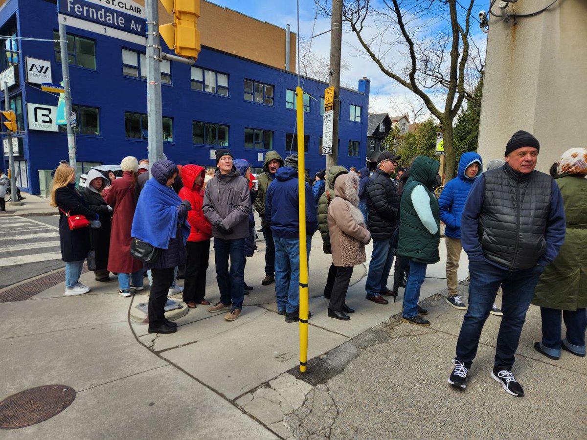 #ПолденьПротивПутина tweet media