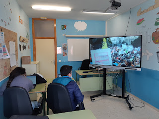 "Manos arriba, esto es un contrato" dlvr.it/T4CPzx