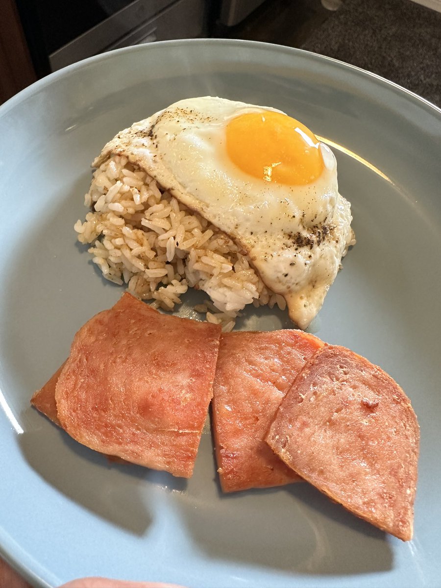 fandads's tweet photo. My son has been requesting Spamsilog for breakfast &amp; today I made it for the family. 

It came out freaking good!! @SPAMbrand #Filipino #FilipinoBreakfast #Spamsilog #Breakfast #DadsWhoCook https://t.co/rypr1Qljft