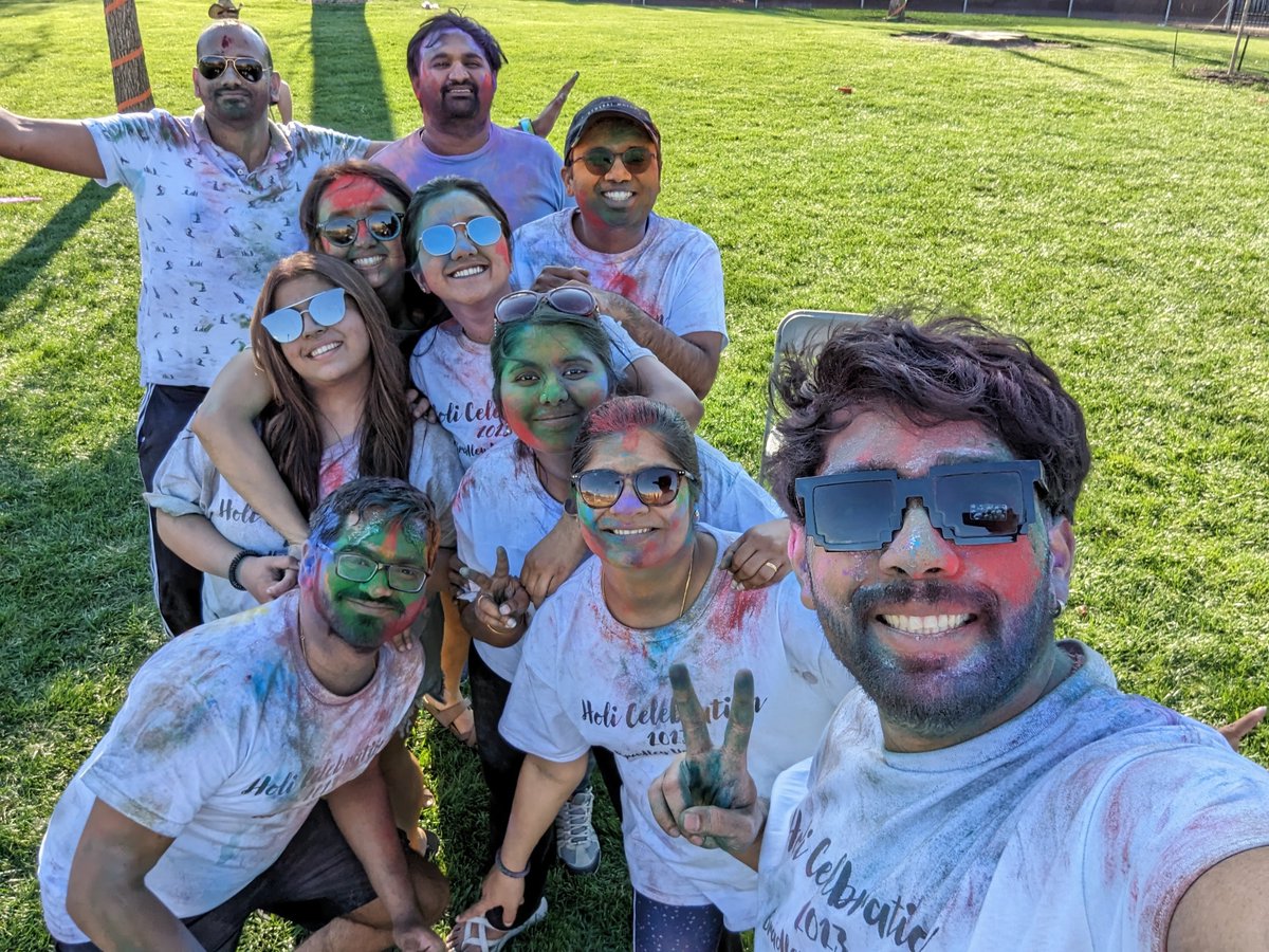 bradleyu's tweet photo. Culture, connection &amp; fun - find it all here with the Indian Student Organization! Join the organization for this year's Holi event on April 12th, 2024! 🇮🇳 ☸️

#BeYouBradley #CampusCulture #IndianStudentOrg https://t.co/zjBJdYFGDj