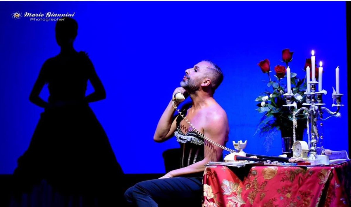 Venerdì  22 marzo ore 21.00 Teatro Nuovo Salerno
“Jennifer il sogno” con 
Antonello De Rosa
Margherita Rago
Simona Avallone
Regia di Antonello De Rosa
Ass.regia Rosanna Ro's de Bonis
Produzione e distribuzione Scena TeatroManagement 
Ufficio stampa Pasquale Petrosino