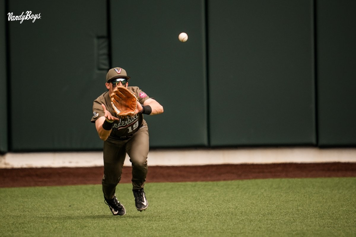 VandyBoys tweet picture