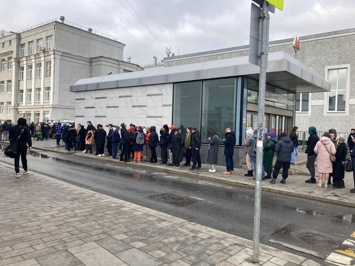 Mikhail Khodorkovsky tweet media