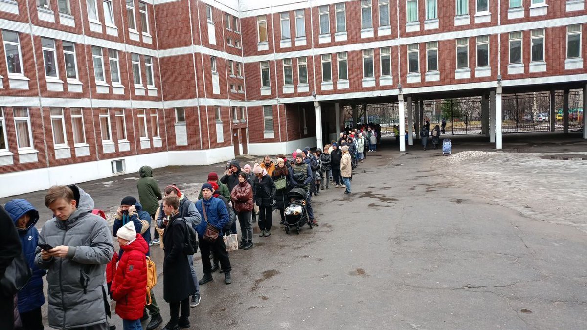 Mikhail Khodorkovsky tweet media