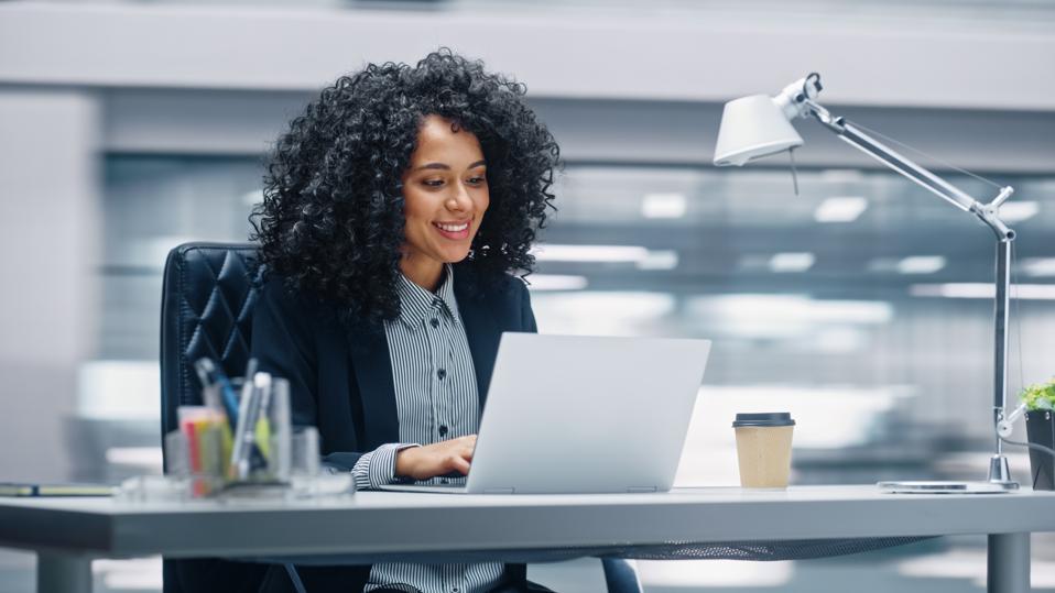 Investing in women's potential is key to a dynamic future. Here’s a guide on how women can successfully re-enter the workforce with ease and confidence.
go.forbes.com/c/gGVv