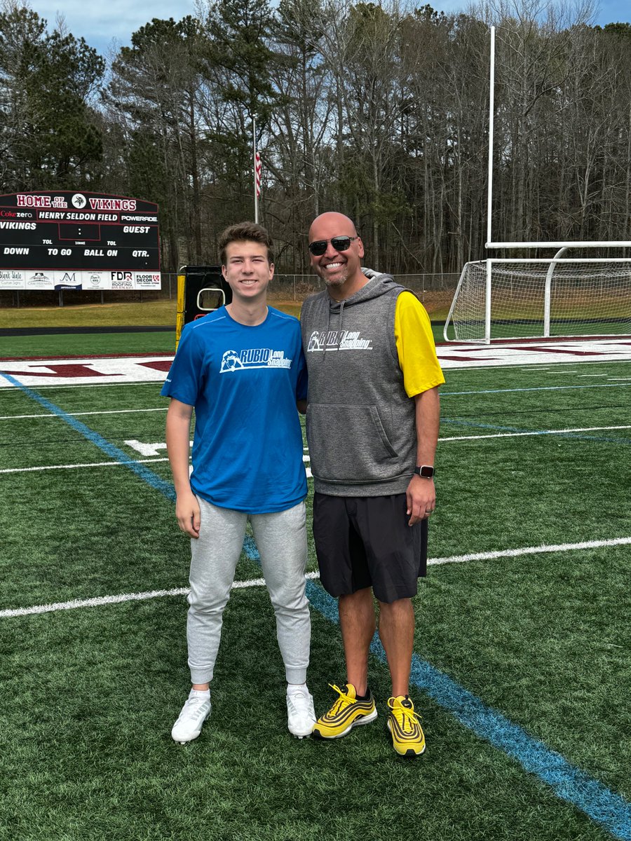 andersonembry1's tweet photo. Another great day snapping at the 2024 Rubio Georgia spring camp‼️A few snaps from today‼️

@TheChrisRubio @football_tcs @TCSAthletics1 @CoachKDallas @chanson0606 https://t.co/iEGPciVQNh