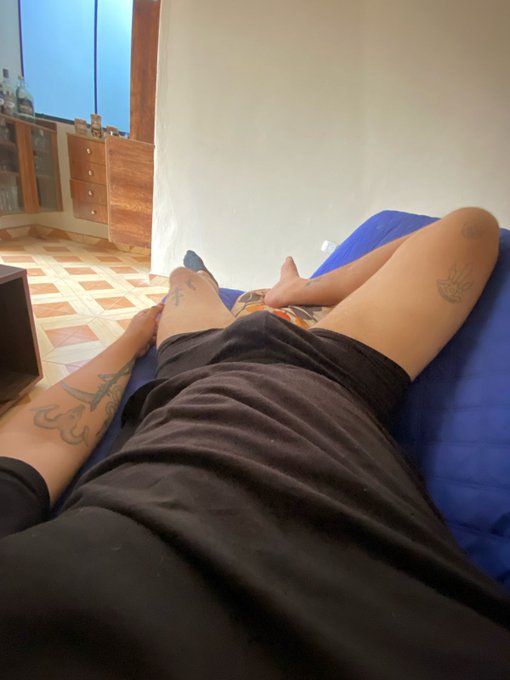 Buenas tardes, quien quiere un tatuaje? https://t.co/UNHn64eKAW
