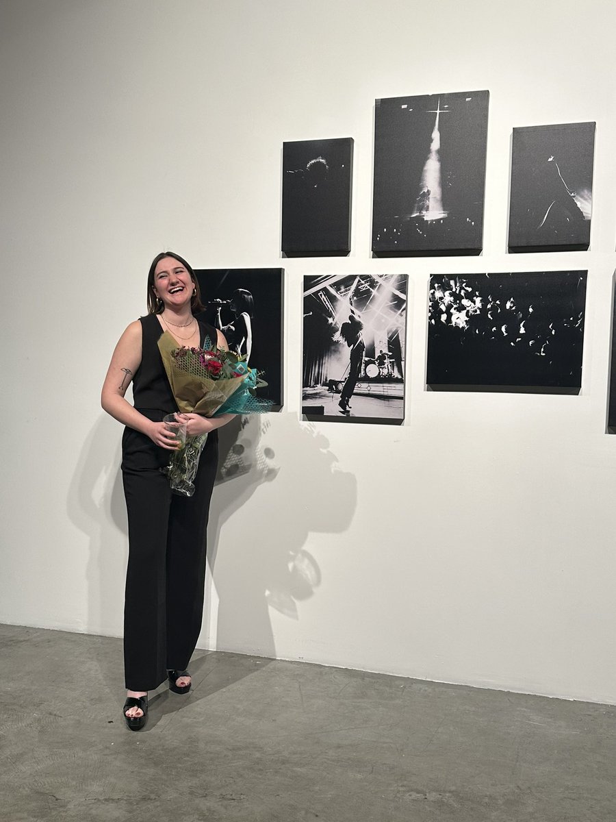 mirandyyyyyyyy's tweet photo. art show art show art show https://t.co/ihsqzS69vl