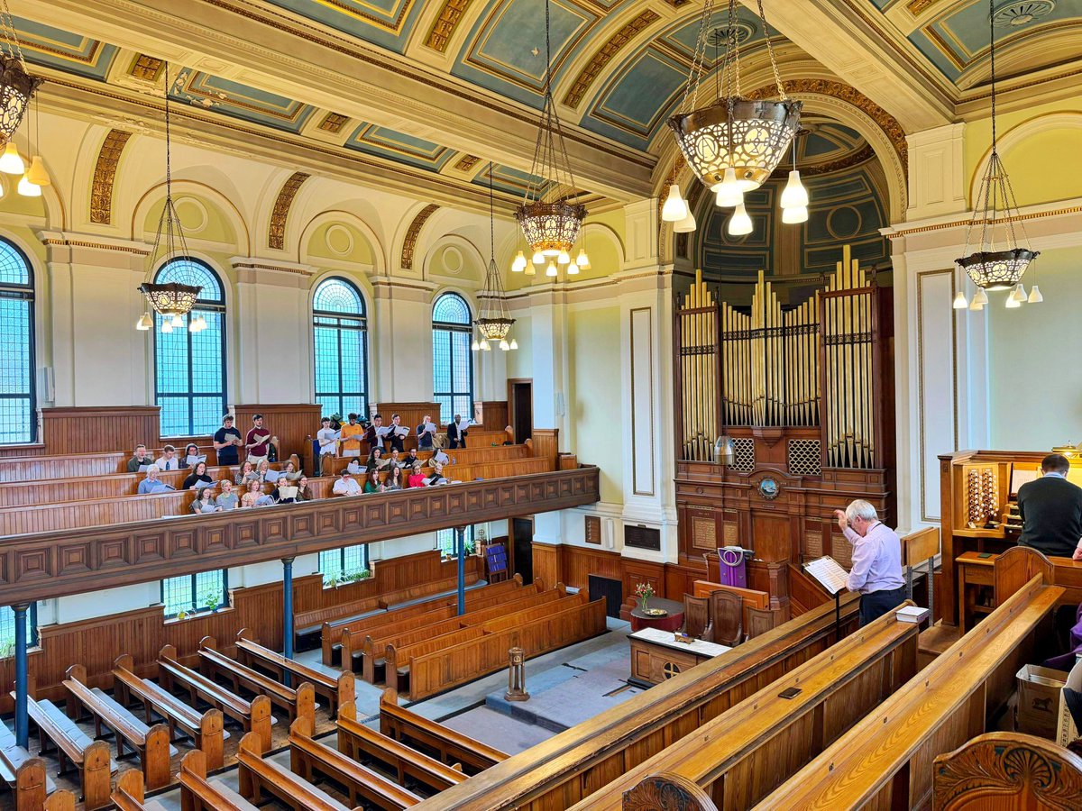 chapelchoir's tweet photo. Thank you to Alan and the choir of @Wellington1884 for having us to sing alongside them in their service this morning!🎶 We had a wonderful morning singing some great music together and are looking forward to being back next Sunday to sing Stainer’s Crucifixion. https://t.co/1MB3zUCXoC