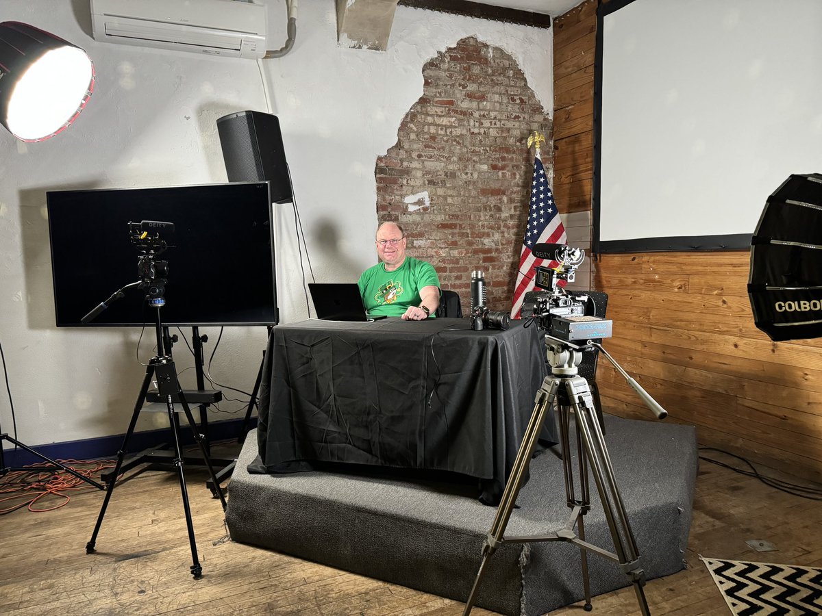 Eric Hunley tweet media