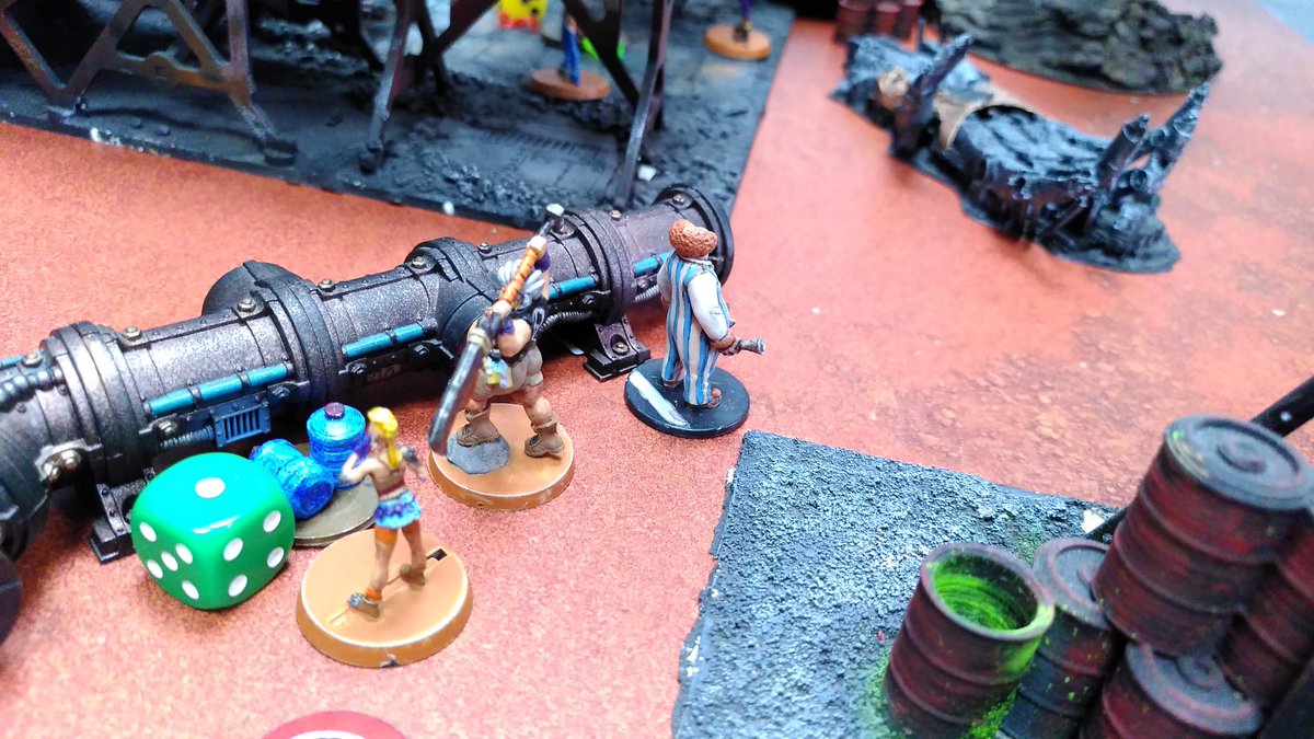 Habemus_Ludum's tweet photo. #torneoshabemusludum 
5/15
Prepárate
Cienes y cienes de instantáneas del torneo de ayer. Sólo para gente con un ratejo y ganas
#PunkHabemus
@Punkapocalyptic #punkapocalyptic #Punka #BadRollGames #MadMax #wasteland #ElPáramo #Apocalypse #postapocalypse #AlcaláDeHenares #wargaming https://t.co/oJNEtLF0d0