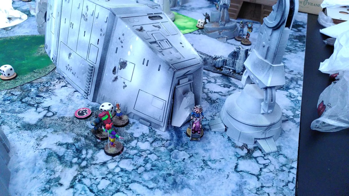 Habemus_Ludum's tweet photo. #torneoshabemusludum 
7/15
Prepárate
Cienes y cienes de instantáneas del torneo de ayer. Sólo para gente con un ratejo y ganas
#PunkHabemus
@Punkapocalyptic #punkapocalyptic #Punka #BadRollGames #MadMax #wasteland #ElPáramo #Apocalypse #postapocalypse #AlcaláDeHenares #wargaming https://t.co/yZniOLJUFW