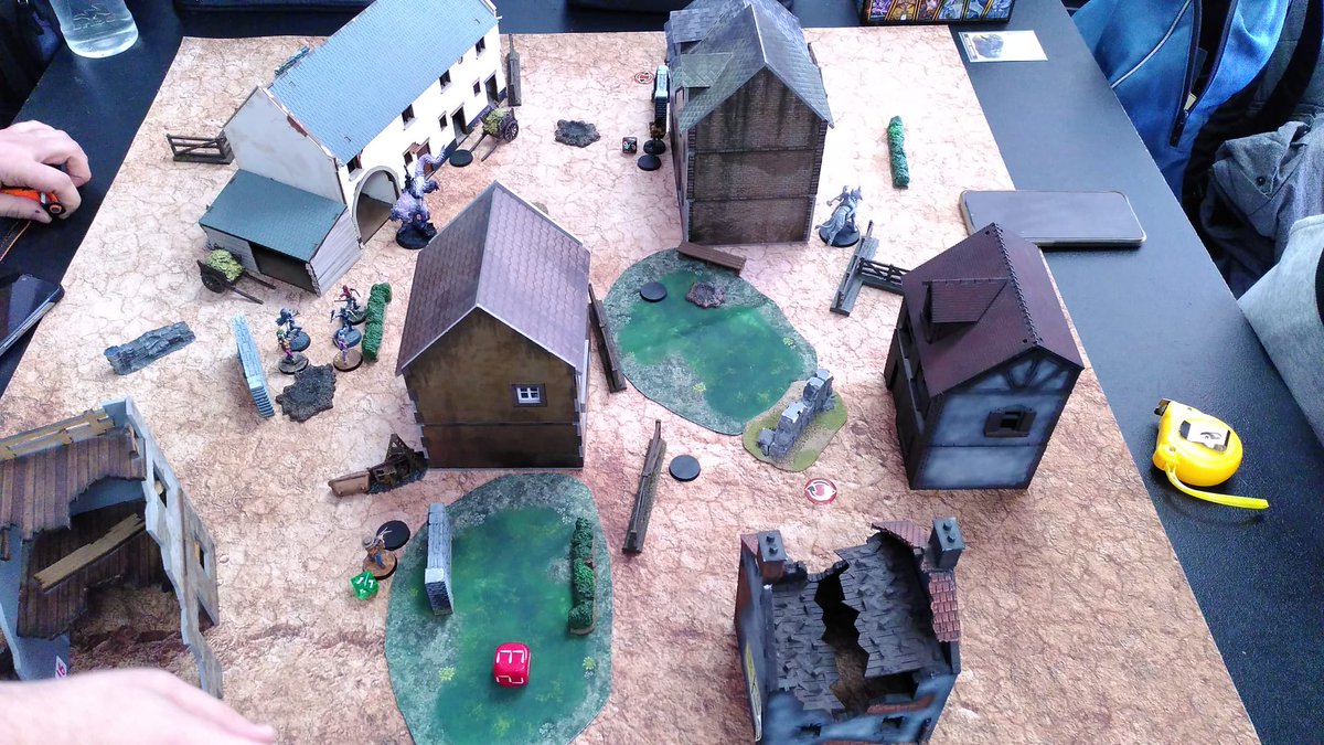 Habemus_Ludum's tweet photo. #torneoshabemusludum 
7/15
Prepárate
Cienes y cienes de instantáneas del torneo de ayer. Sólo para gente con un ratejo y ganas
#PunkHabemus
@Punkapocalyptic #punkapocalyptic #Punka #BadRollGames #MadMax #wasteland #ElPáramo #Apocalypse #postapocalypse #AlcaláDeHenares #wargaming https://t.co/yZniOLJUFW