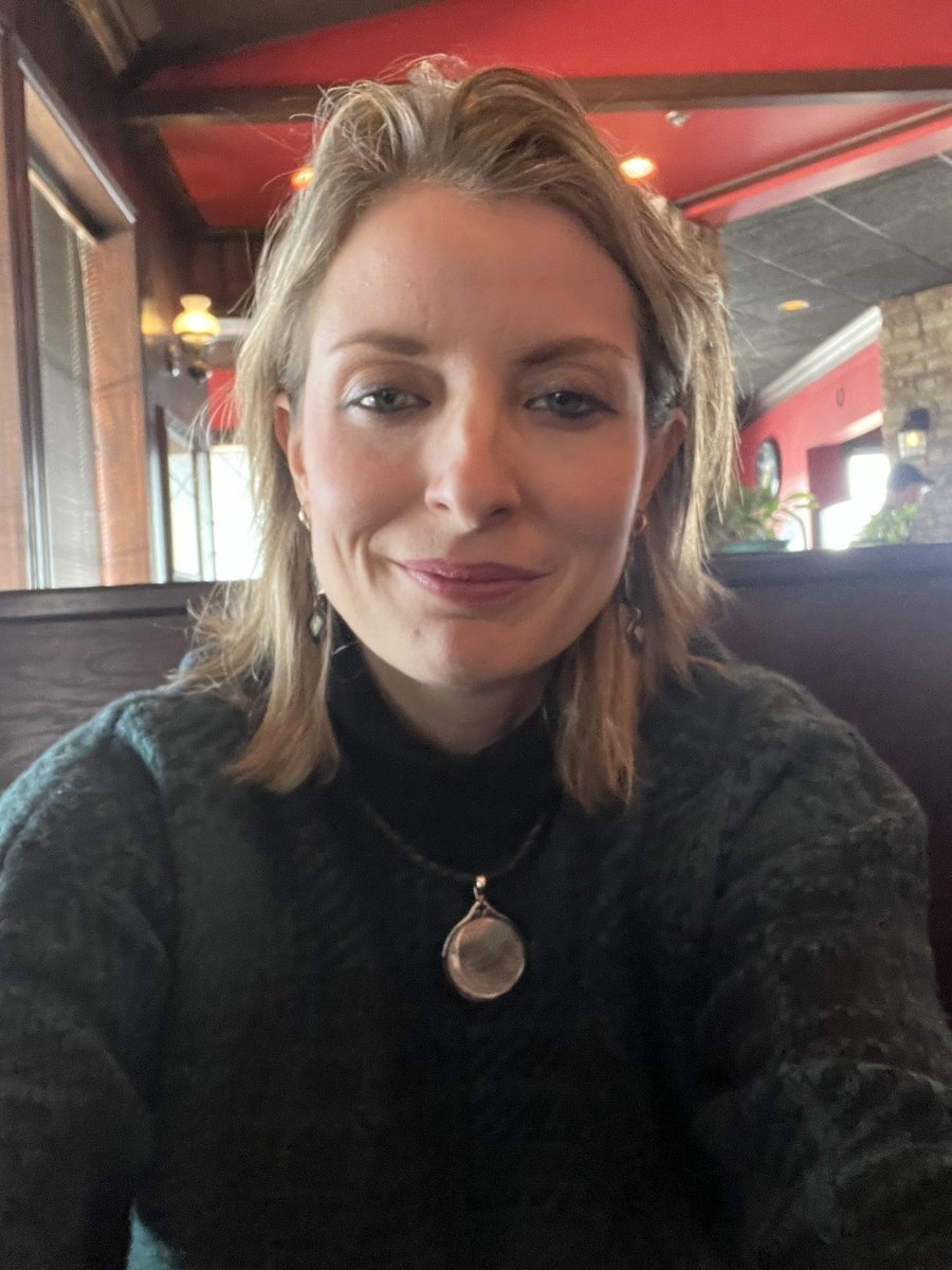 ShakesisterGrim's tweet photo. Twas an Irish breakfast, our way! I’m Irish enough for both of us— 9%! Thank you, Walsh ancestors! Haha!
#StPatricksDay #SaintPatricksDay #StPaddysDay #Family #Nan https://t.co/L3wRM7Vw2G