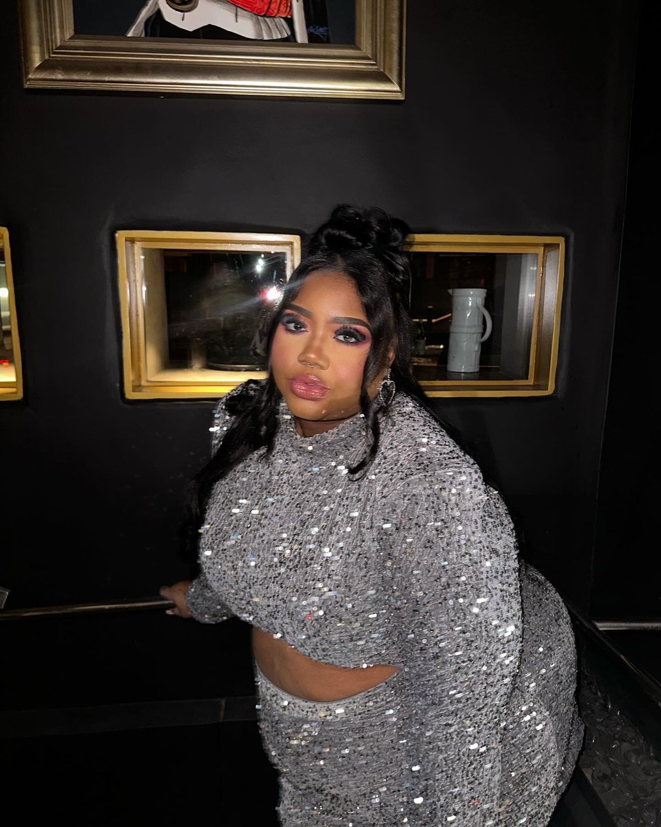 Dsimone___'s tweet photo. The Birthday Girl 🎂♓️ 3/17🍾🍸 https://t.co/eFyKC4MBZr