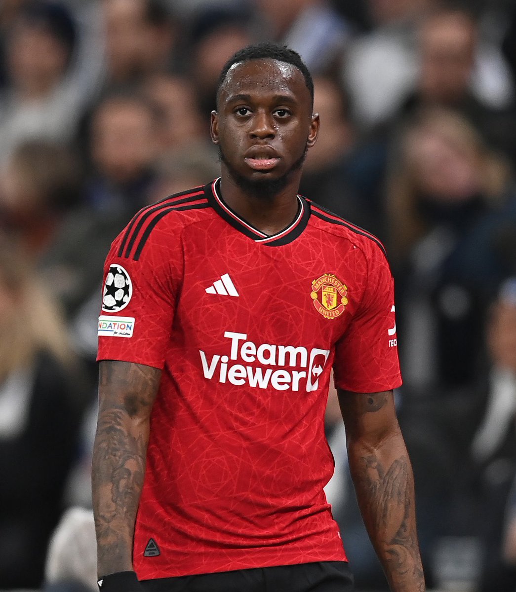 AbsoluteBruno's tweet photo. DO NOT let that Wan Bissaka performance go without any praise btw, had Salah in his pocket all game https://t.co/DTuBG2GmGX