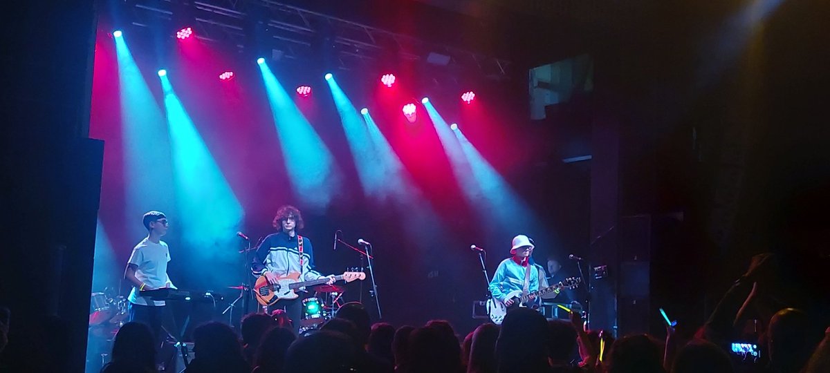 Wigan_music's tweet photo. @oficialshoehorn take to the stage @GMMusicHub Battle of the Bands
Repping for @burymusic at #manchesteracademy2 https://t.co/aefTYV4sak