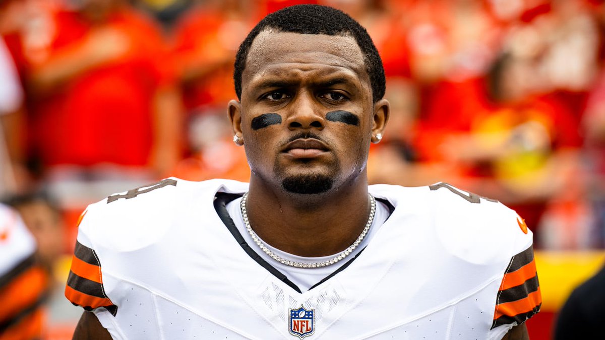 NFL_DovKleiman's tweet photo. The #Browns current QB room:

- Deshaun Watson
- Jameis Winston
- Dorian Thompson-Robinson 
- Tyler Huntley

(h/t @MaryKayCabot) https://t.co/2cc6tlE71q