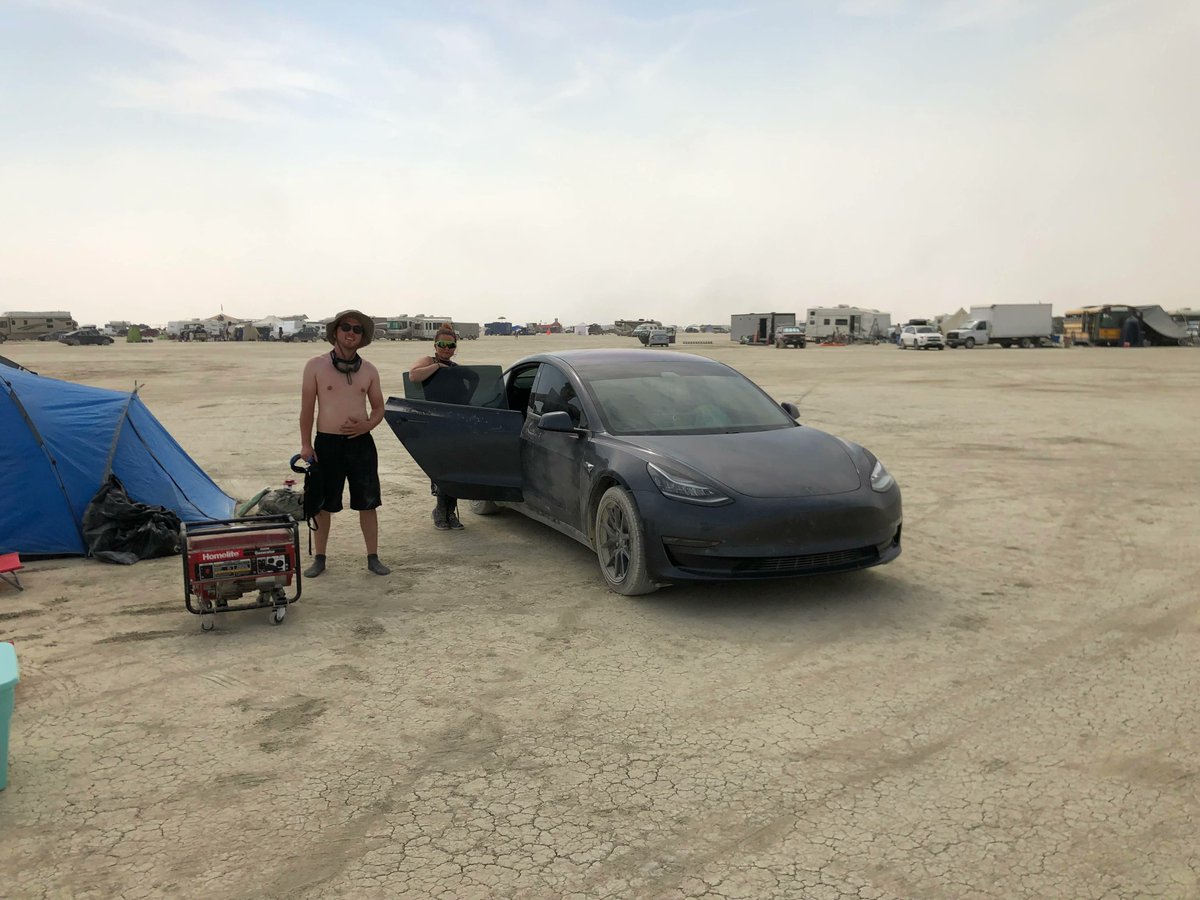 In TeslaLounge -QuestionMark- posted, 'He charged to 100% in Reno, and got to camp on the Playa with 47% battery. Charged it on a gas genny (12A, 120v) for 24 hours straight while there which brought it up to 57%.' reddit.com/r/TeslaLounge/…