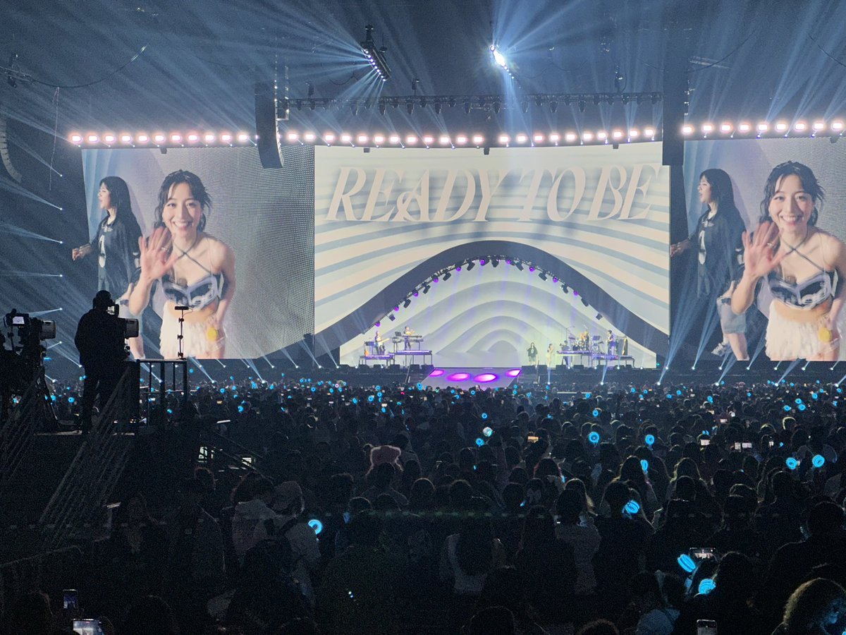 omgitiseric's tweet image. Started in section 412, ended at the Wynn club near the floor 😎