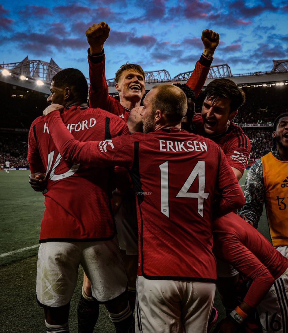 112’ Man United 2 - 3 Liverpool 
120’ Man United 4 - 3 Liverpool 
 
The Comeback Kings ✨