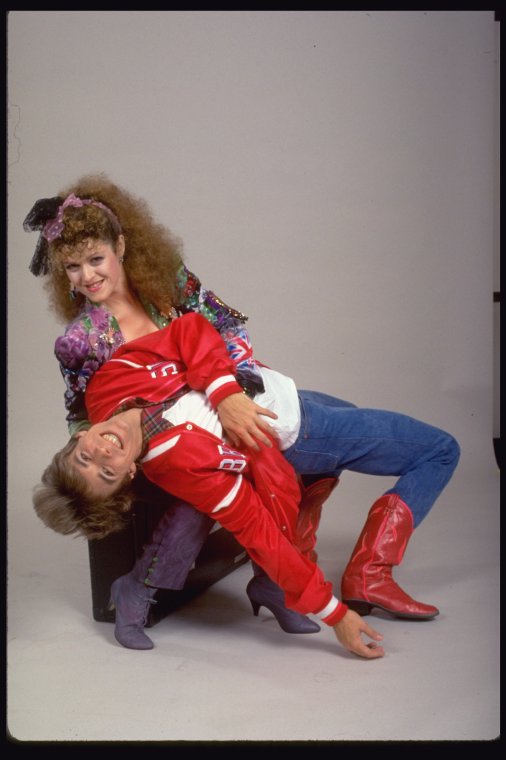 theater_lovers's tweet photo. Me in high school: "I can't believe I didn't lose my virginity on prom night."

Me, looking back at pictures of myself with my prom date: https://t.co/6PIdMe4UaB