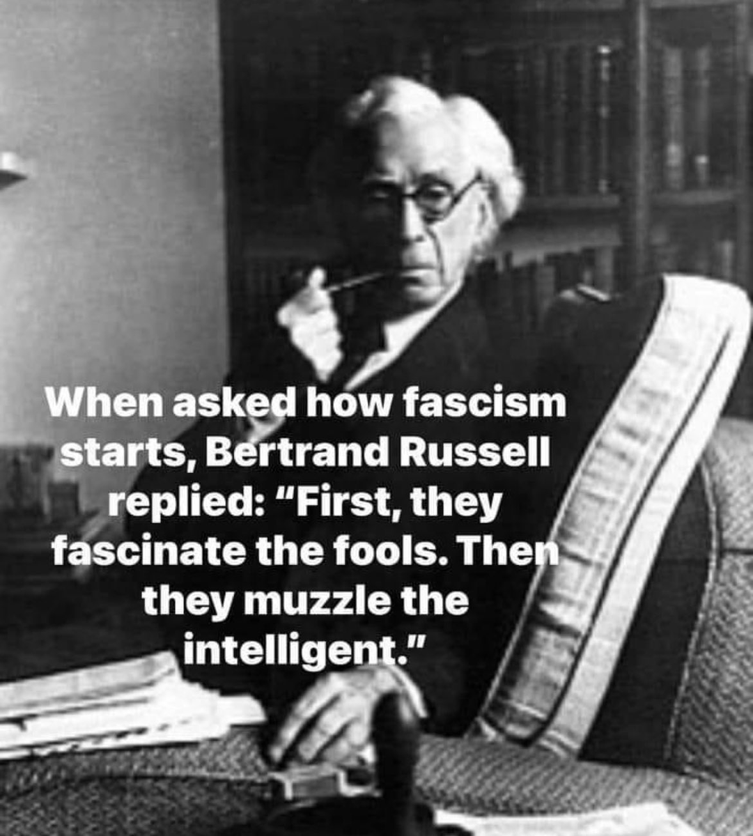 virtualsilver's tweet image. You've been warned. #Democracy